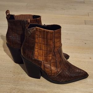 ASOS Design Elliot Western Brown Faux Croc Leather Ankle Boots Size 5